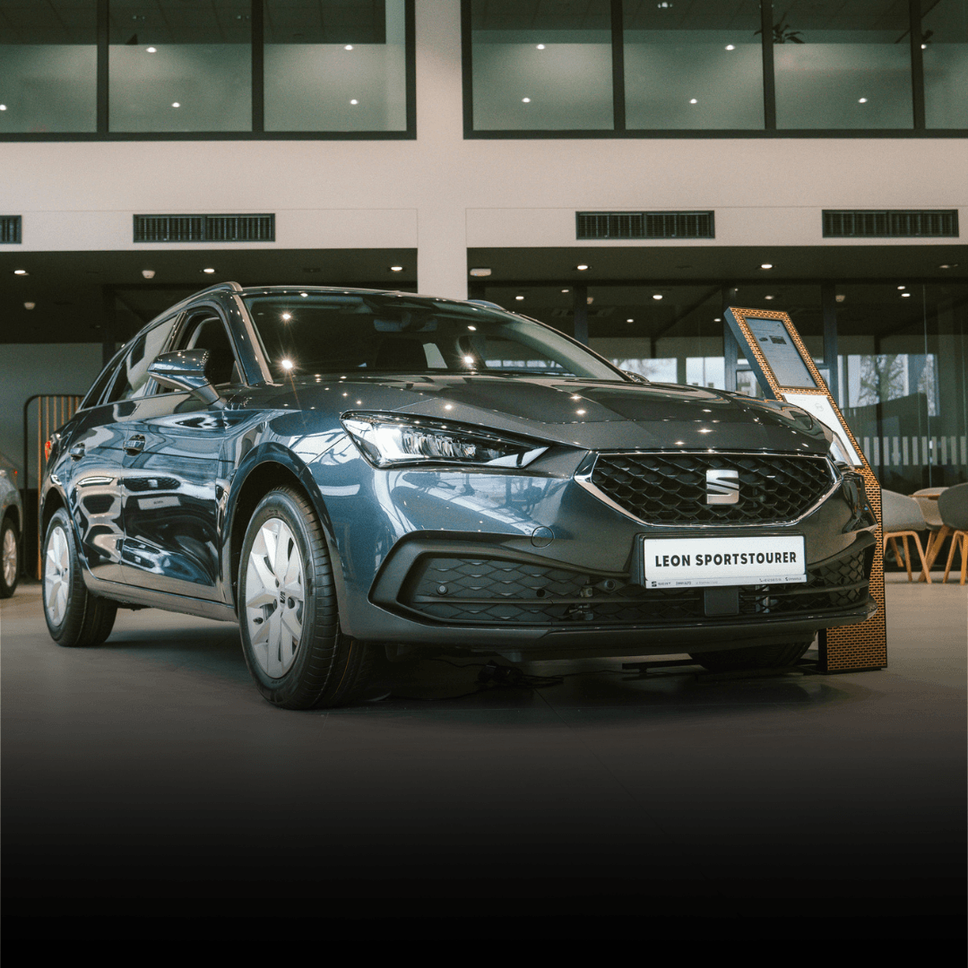 Szczegóły załączonego pliku Seat-Leon-ST-rabat-header_mobile